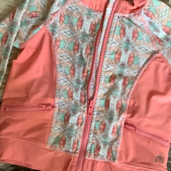 NWT Cabana Life Girls SPF 50+ Rashguard Set - Picture 2 of 3